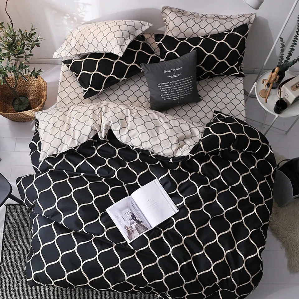 Luxury Black Comforter Set with Pillowcase (Single/Full/Queen/King)